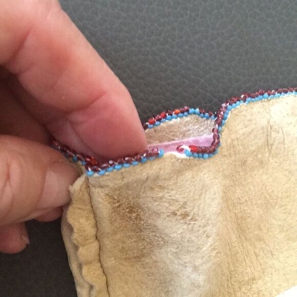 Hand Crafted Bag leather deer hide pink cotton lined bag fringe glass beads - Picture 6 of 8